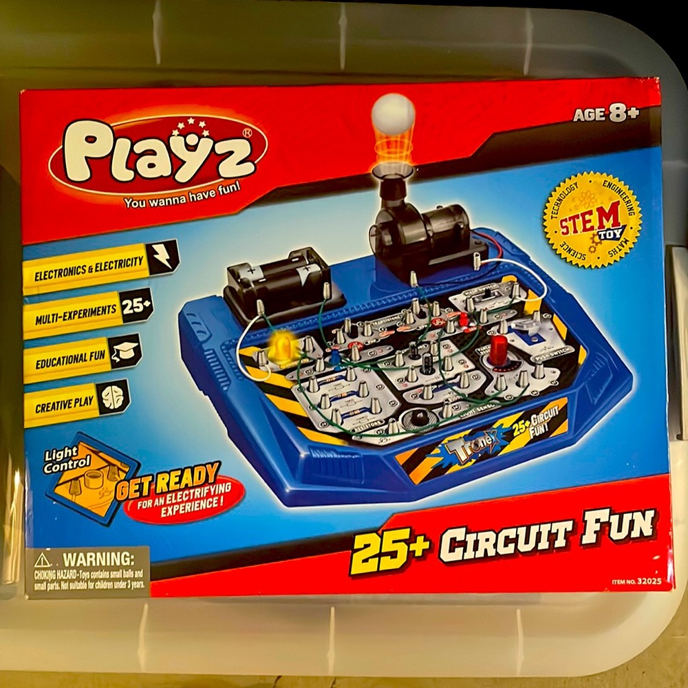 Playz Electrical Circuit Board Engineering Kit for Kids with 25+ STEM Projects